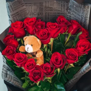 Buket ruža s medvjedićem