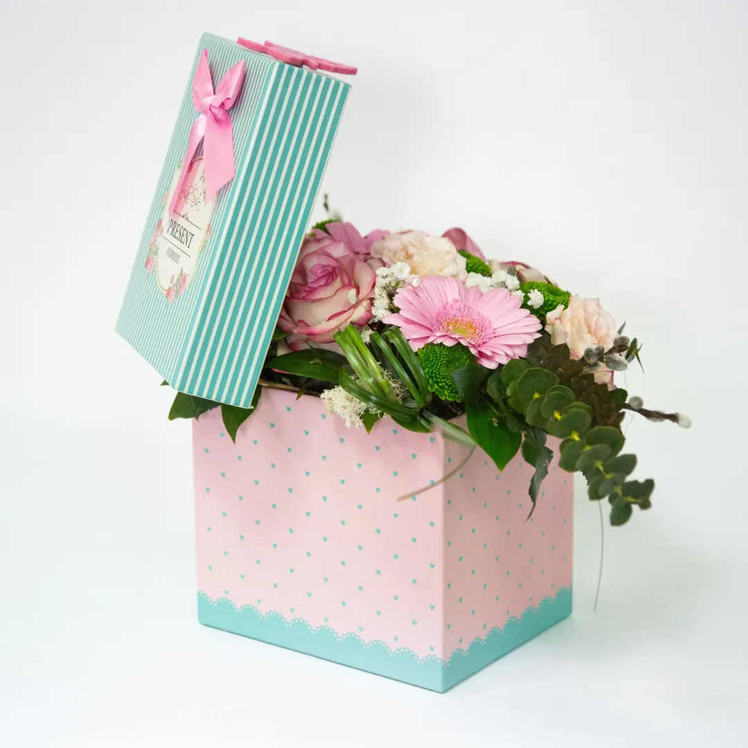 Flower box F 1 Flower box F